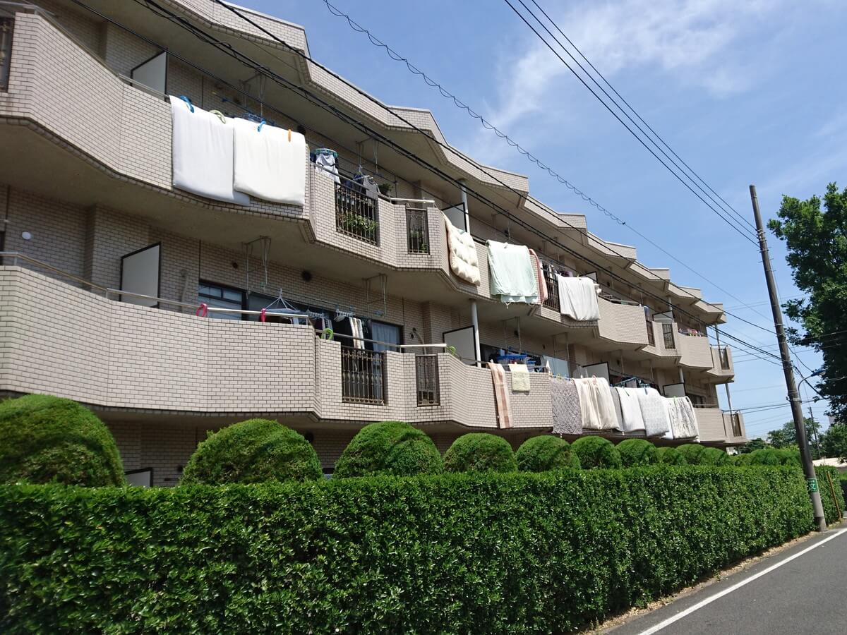 学生マンションに入居しようか悩んでいます